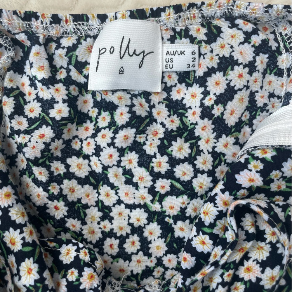 Princess Polly Dress XS